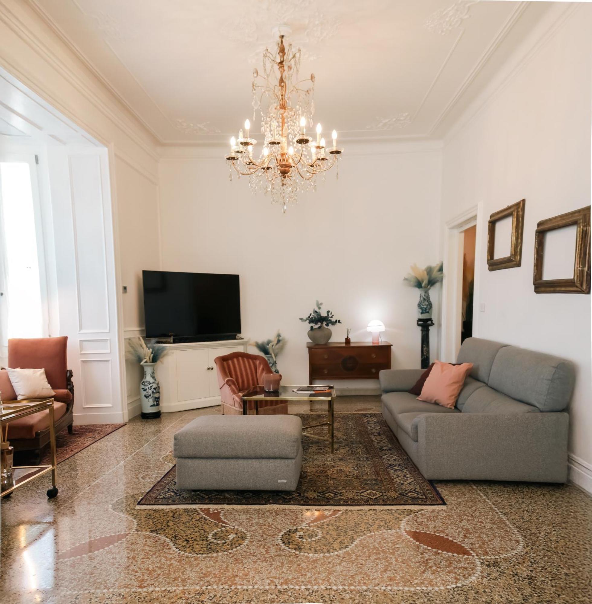 דירות Stazzano Casa Magnolia מראה חיצוני תמונה
